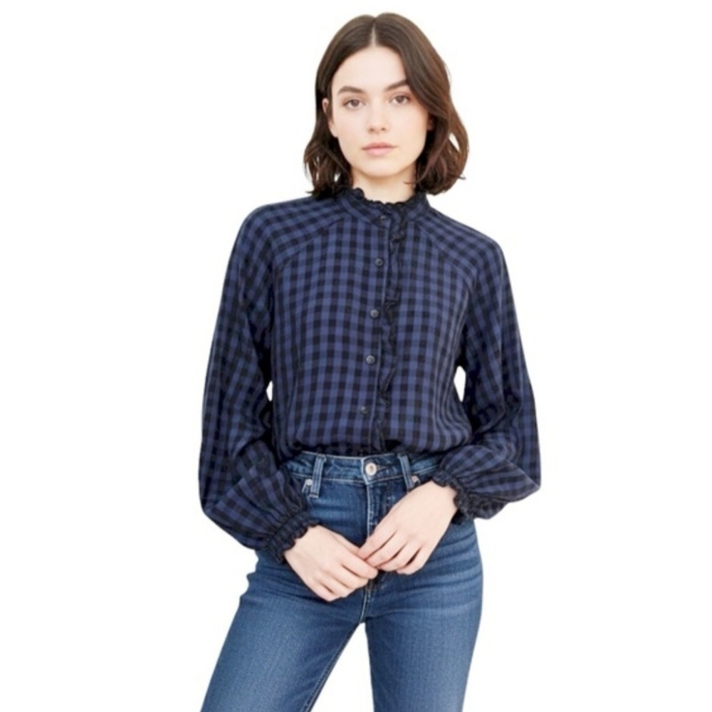🌻NWOT Cabi #3961 Aberdeen Plaid Top, Size S